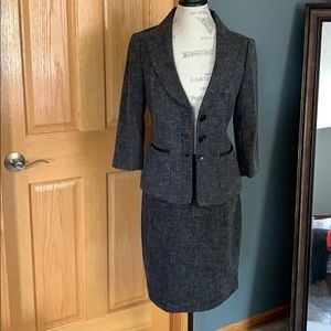 Women’s tweed skirt suit